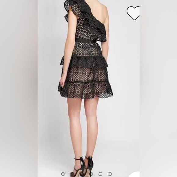 *make an offer!*SELF PORTRAIT Black lace dress US2 - Picture 2 of 5